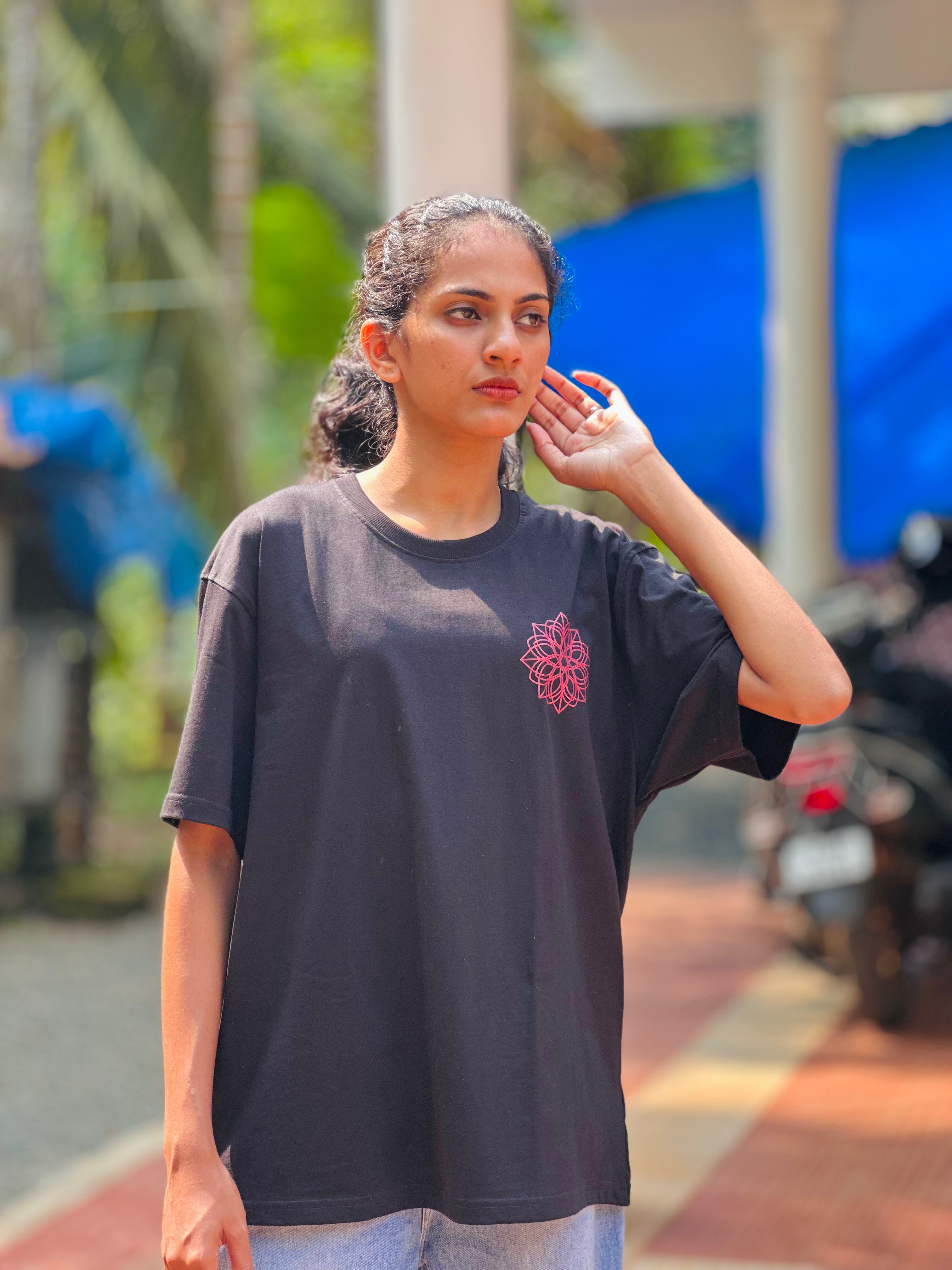 Urban Tapestry Black Oversized Tee